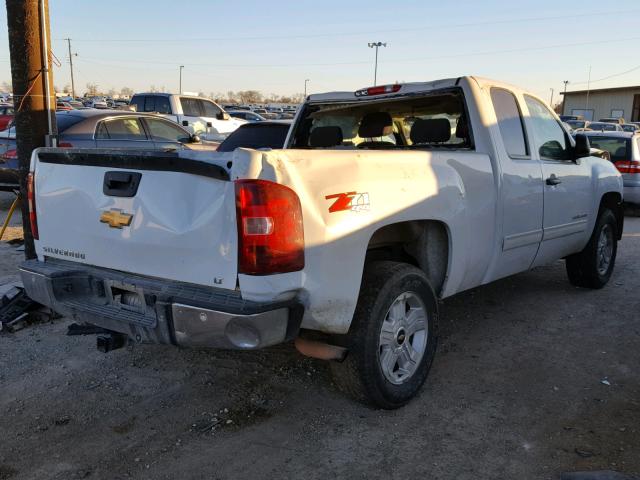 1GCRKSE72DZ126915 - 2013 CHEVROLET SILVERADO WHITE photo 4