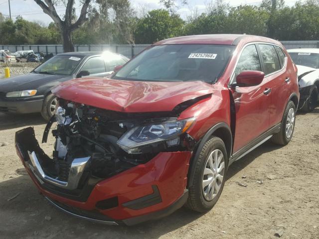 JN8AT2MTXHW133972 - 2017 NISSAN ROGUE S RED photo 2