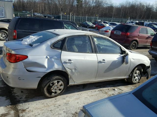 KMHDU46D98U439771 - 2008 HYUNDAI ELANTRA GL SILVER photo 9