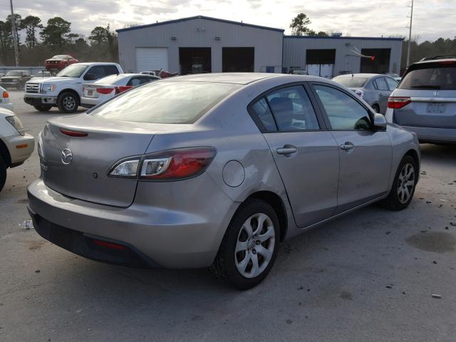 JM1BL1UG3B1459968 - 2011 MAZDA 3 I GRAY photo 4