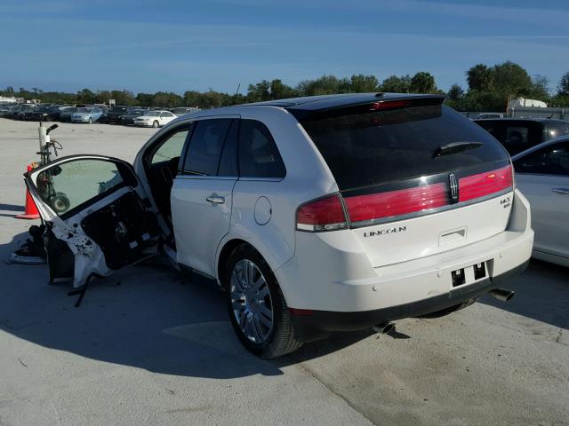 2LMDJ8JCXABJ04016 - 2010 LINCOLN MKX WHITE photo 3