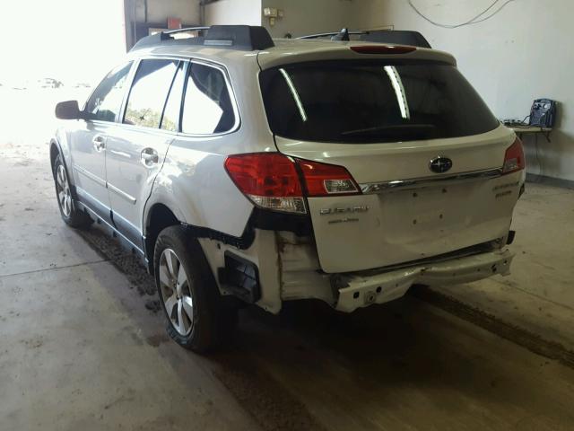 4S4BRELC9B2391668 - 2011 SUBARU OUTBACK 3. WHITE photo 3