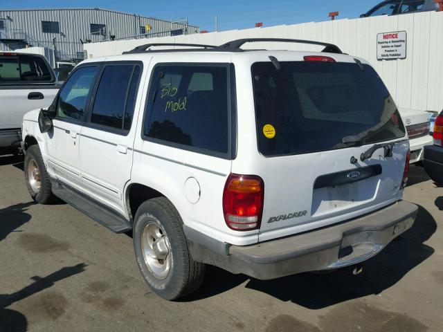 1FMZU34E9WZB88696 - 1998 FORD EXPLORER WHITE photo 3