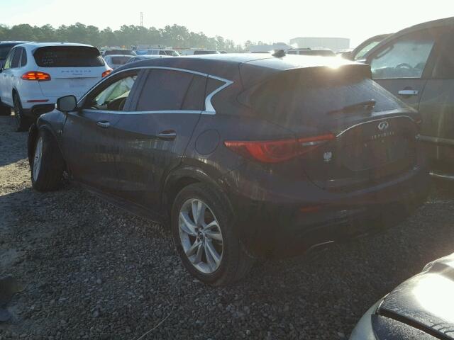 SJKCH5CP7HA027081 - 2017 INFINITI QX30 BASE BLACK photo 3