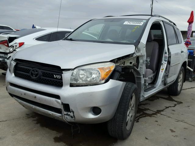 JTMZK33V386010069 - 2008 TOYOTA RAV4 SILVER photo 2