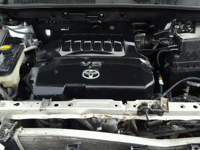 JTMZK33V386010069 - 2008 TOYOTA RAV4 SILVER photo 7