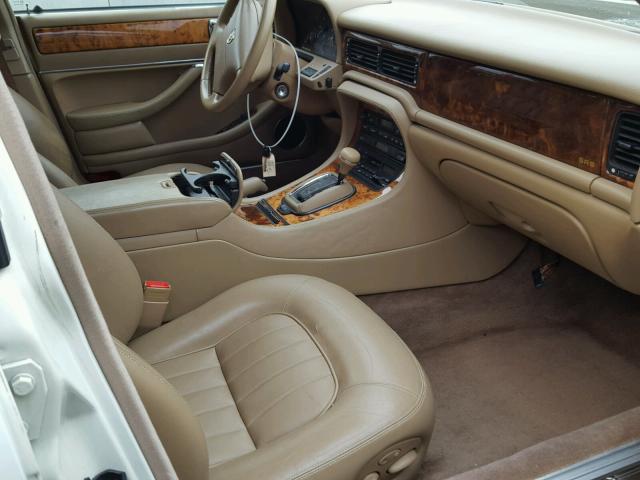 SAJHX174XSC742258 - 1995 JAGUAR XJ6 WHITE photo 5