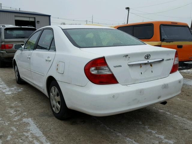 4T1BE32KX4U281101 - 2004 TOYOTA CAMRY LE WHITE photo 3