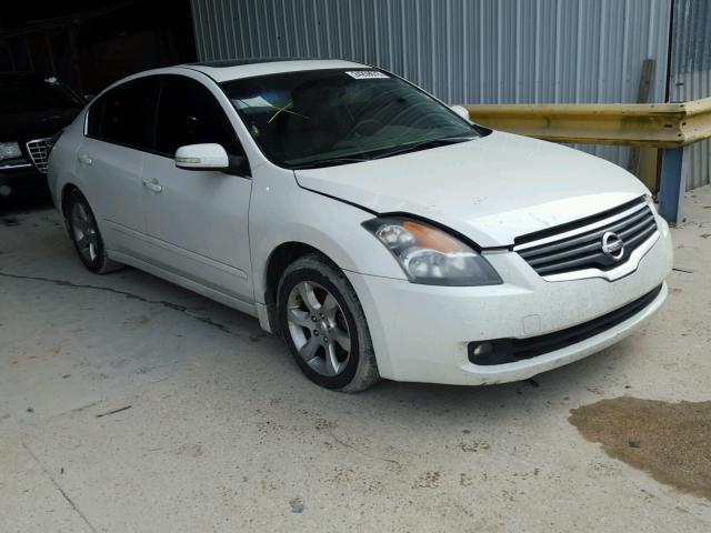 1N4BL21E48N401495 - 2008 NISSAN ALTIMA 3.5 WHITE photo 1