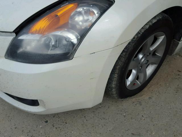 1N4BL21E48N401495 - 2008 NISSAN ALTIMA 3.5 WHITE photo 9