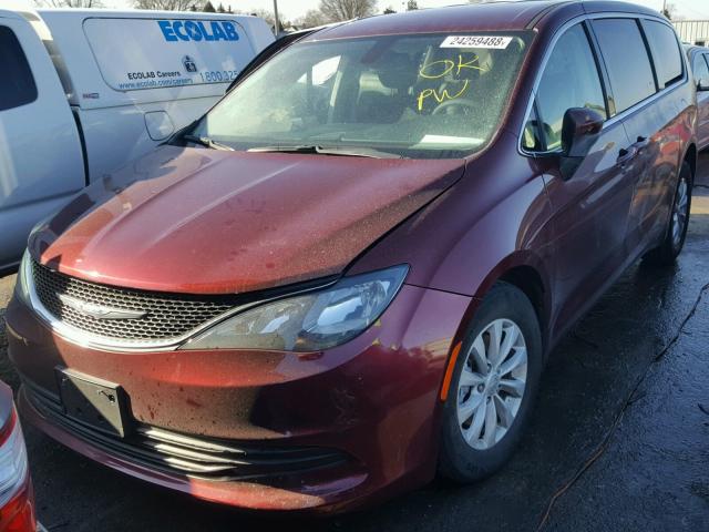 2C4RC1DGXHR529081 - 2017 CHRYSLER PACIFICA T BURGUNDY photo 2