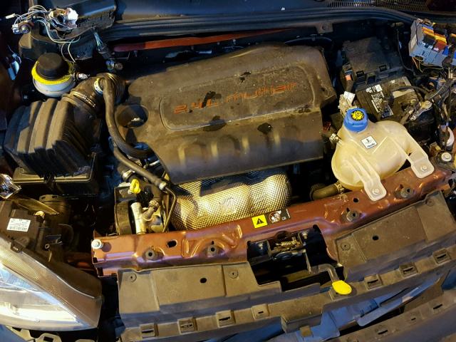 ZFBERFAT5F6A70404 - 2015 RAM PROMASTER 栗色 照片 7