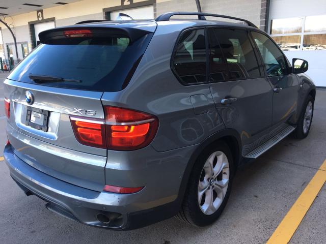 5UXZW0C51BL369124 - 2011 BMW X5 XDRIVE3 GRAY photo 4