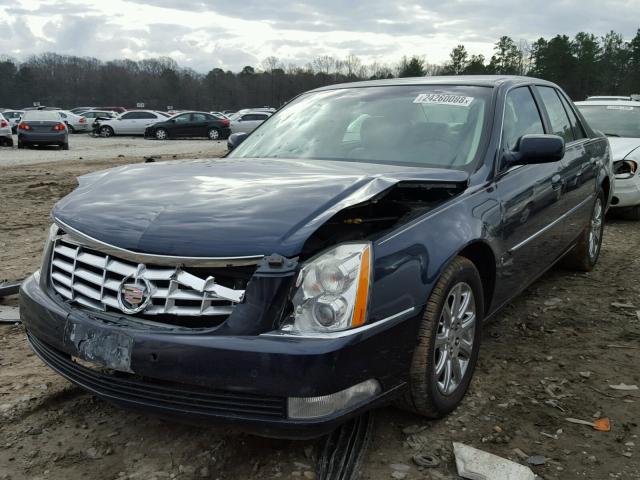 1G6KD57Y39U132541 - 2009 CADILLAC DTS BLUE photo 2