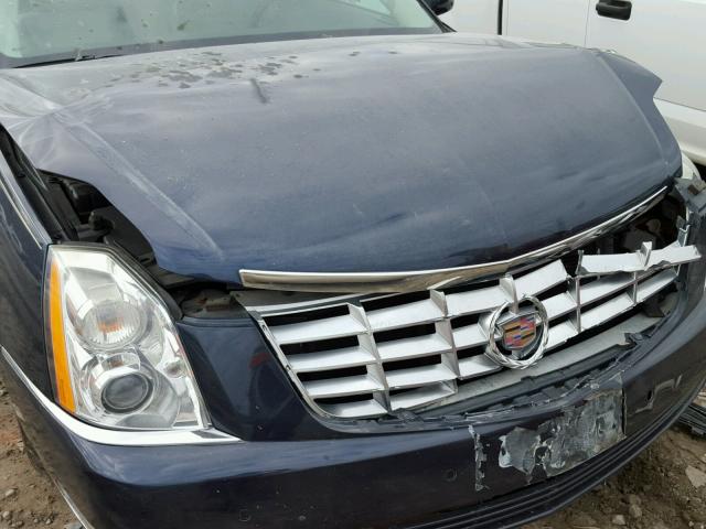 1G6KD57Y39U132541 - 2009 CADILLAC DTS BLUE photo 9