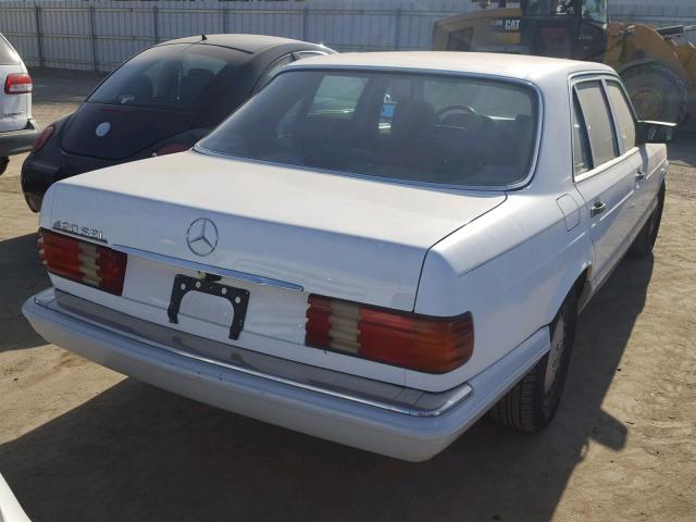 WDBCA35D6KA439187 - 1989 MERCEDES-BENZ 420 SEL WHITE photo 4