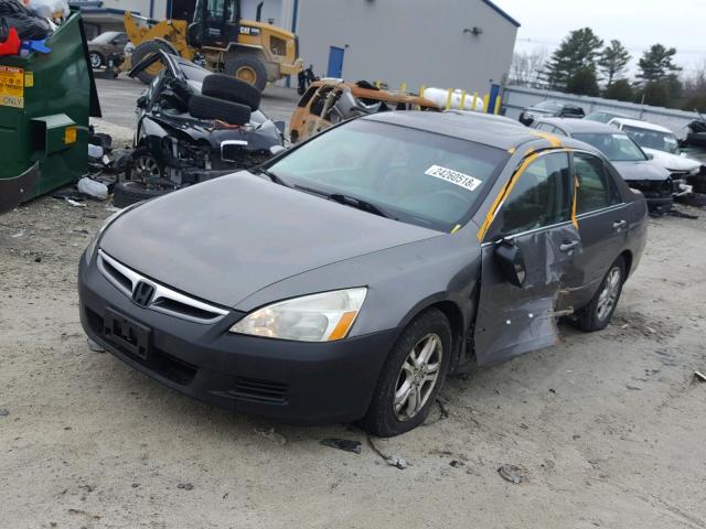 1HGCM56716A042927 - 2006 HONDA ACCORD EX GRAY photo 2