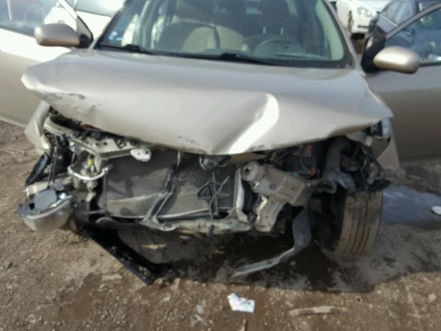 2T1BU4EE3AC274549 - 2010 TOYOTA COROLLA BA GOLD photo 7