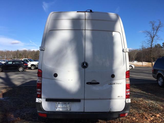 WD3PE8CC3B5506507 - 2011 MERCEDES-BENZ SPRINTER 2 WHITE photo 6