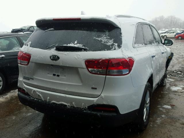 5XYPGDA32HG284179 - 2017 KIA SORENTO LX WHITE photo 4