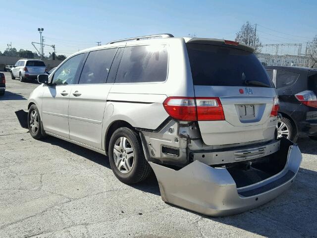 5FNRL38705B008920 - 2005 HONDA ODYSSEY EX SILVER photo 3