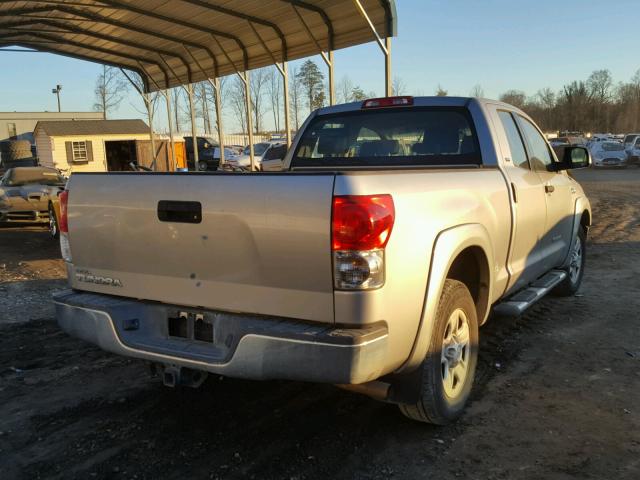 5TFRV54167X004709 - 2007 TOYOTA TUNDRA DOU SILVER photo 4