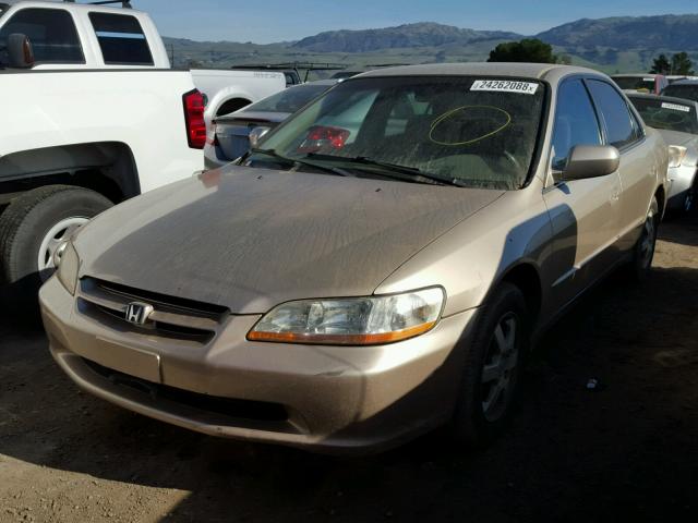 JHMCG5672YC034122 - 2000 HONDA ACCORD SE BEIGE photo 2