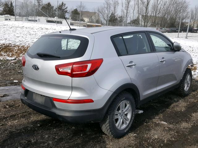 KNDPB3A27B7091241 - 2011 KIA SPORTAGE L SILVER photo 4