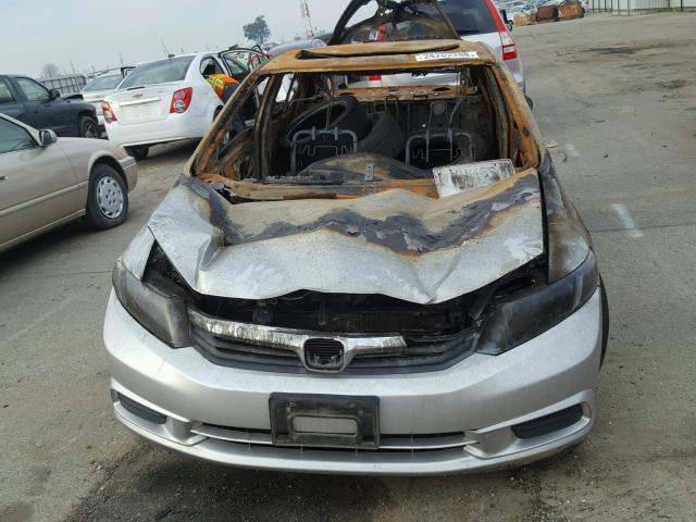 19XFB2F87CE379832 - 2012 HONDA CIVIC EX დამწვარი ფოტო 9