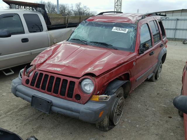 1J4GL48K15W705875 - 2005 JEEP LIBERTY SP MAROON photo 2