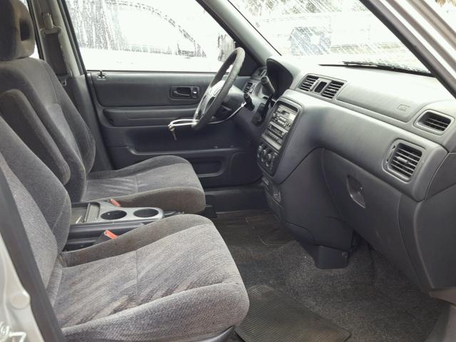 JHLRD2843YC012378 - 2000 HONDA CR-V LX SILVER photo 5