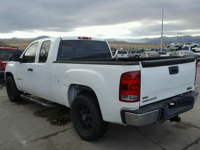 1GTEK19027Z541128 - 2007 GMC NEW SIERRA WHITE photo 3