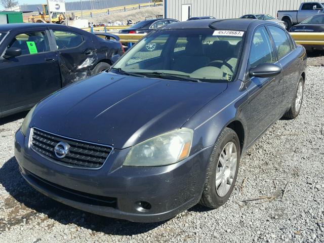 1N4AL11DX6C146695 - 2006 NISSAN ALTIMA S GRAY photo 2