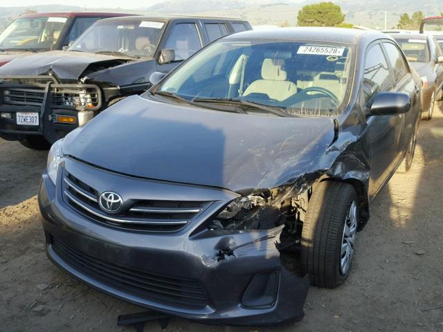 2T1BU4EE4DC104429 - 2013 TOYOTA COROLLA BA CHARCOAL photo 2