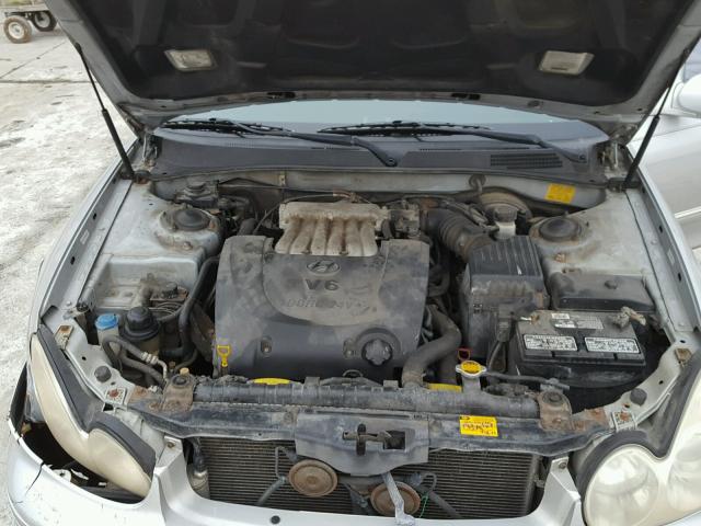 KMHWF35H43A836154 - 2003 HYUNDAI SONATA GLS SILVER photo 7