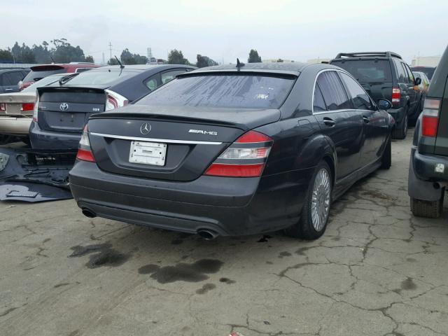 WDDNG71X48A156303 - 2008 MERCEDES-BENZ S 550 BLACK photo 4