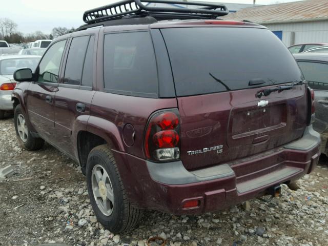 1GNDT13S662292916 - 2006 CHEVROLET TRAILBLAZE MAROON photo 3