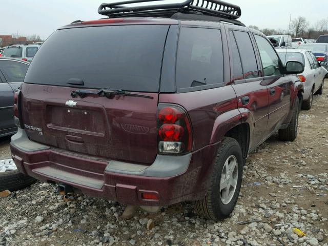 1GNDT13S662292916 - 2006 CHEVROLET TRAILBLAZE MAROON photo 4