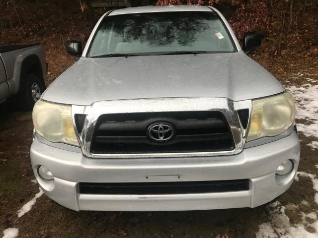 5TEMU52N55Z108584 - 2005 TOYOTA TACOMA DOU SILVER photo 3