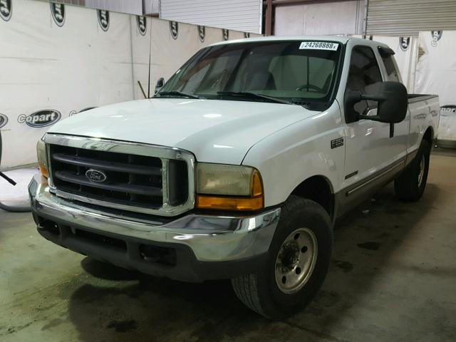 1FTNX20F6YEE37808 - 2000 FORD F250 SUPER WHITE photo 2