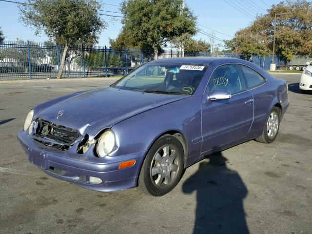 WDBLJ65G62T117522 - 2002 MERCEDES-BENZ CLK 320 BLUE photo 2