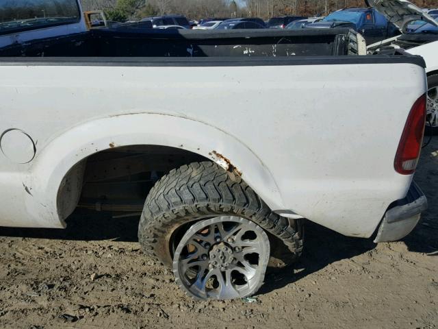 1FTNW21L64EB70025 - 2004 FORD F250 SUPER WHITE photo 9