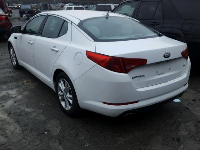 5XXGM4A77DG191751 - 2013 KIA OPTIMA LX WHITE photo 3