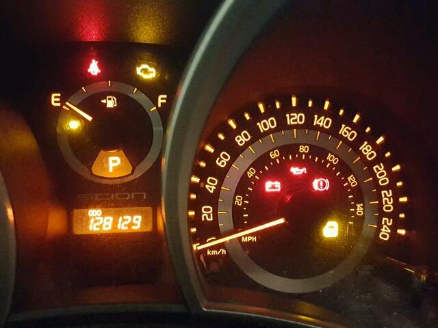 JTKJF5C73C3035698 - 2012 TOYOTA SCION TC 白色 照片 8