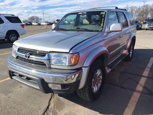 JT3HN86RX20366760 - 2002 TOYOTA 4RUNNER SR SILVER photo 2