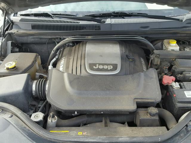 1J8HR58205C636329 - 2005 JEEP GRAND CHER SILVER photo 7