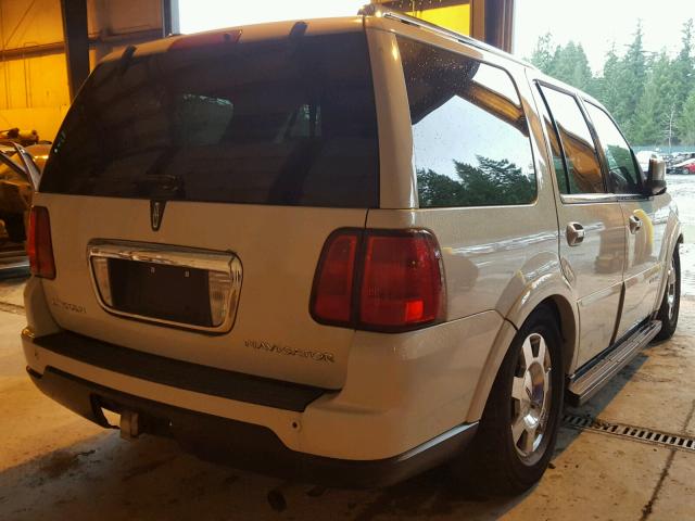 5LMFU28545LJ21980 - 2005 LINCOLN NAVIGATOR WHITE photo 4