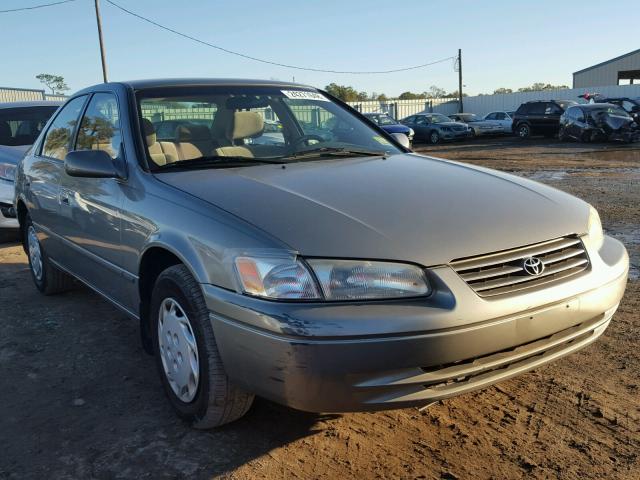 JT2BG22K3W0204078 - 1998 TOYOTA CAMRY CE BEIGE photo 1