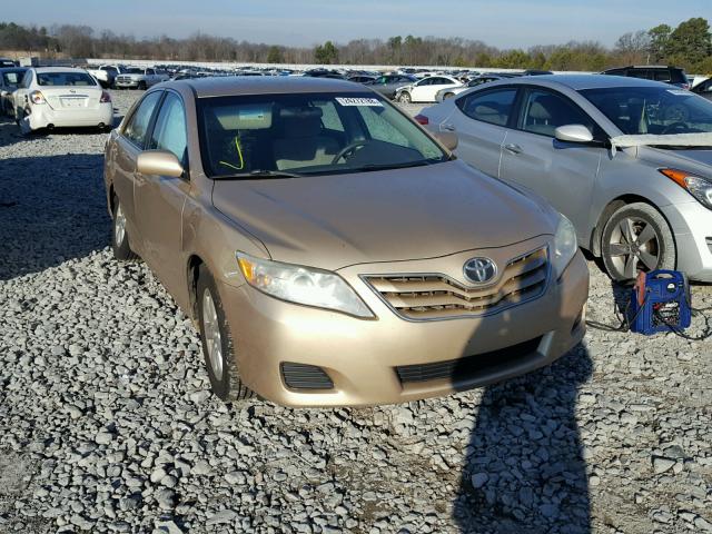 4T1BF3EK8BU732600 - 2011 TOYOTA CAMRY BASE GOLD photo 1