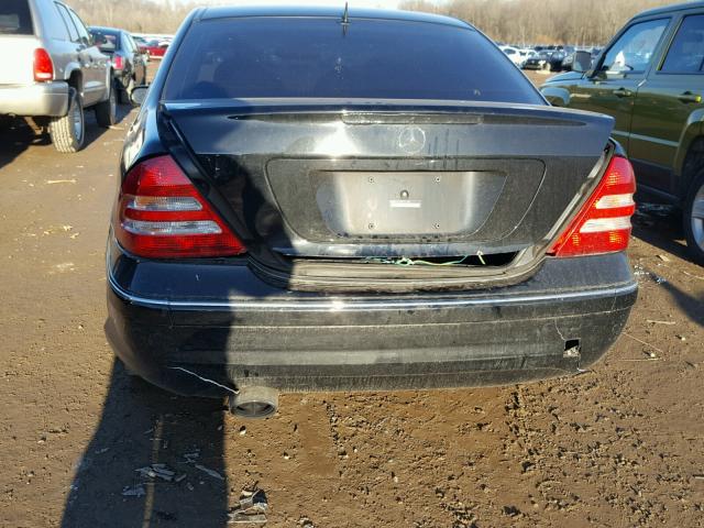 WDBRF40J75F723160 - 2005 MERCEDES-BENZ C 230K SPO BLACK photo 9